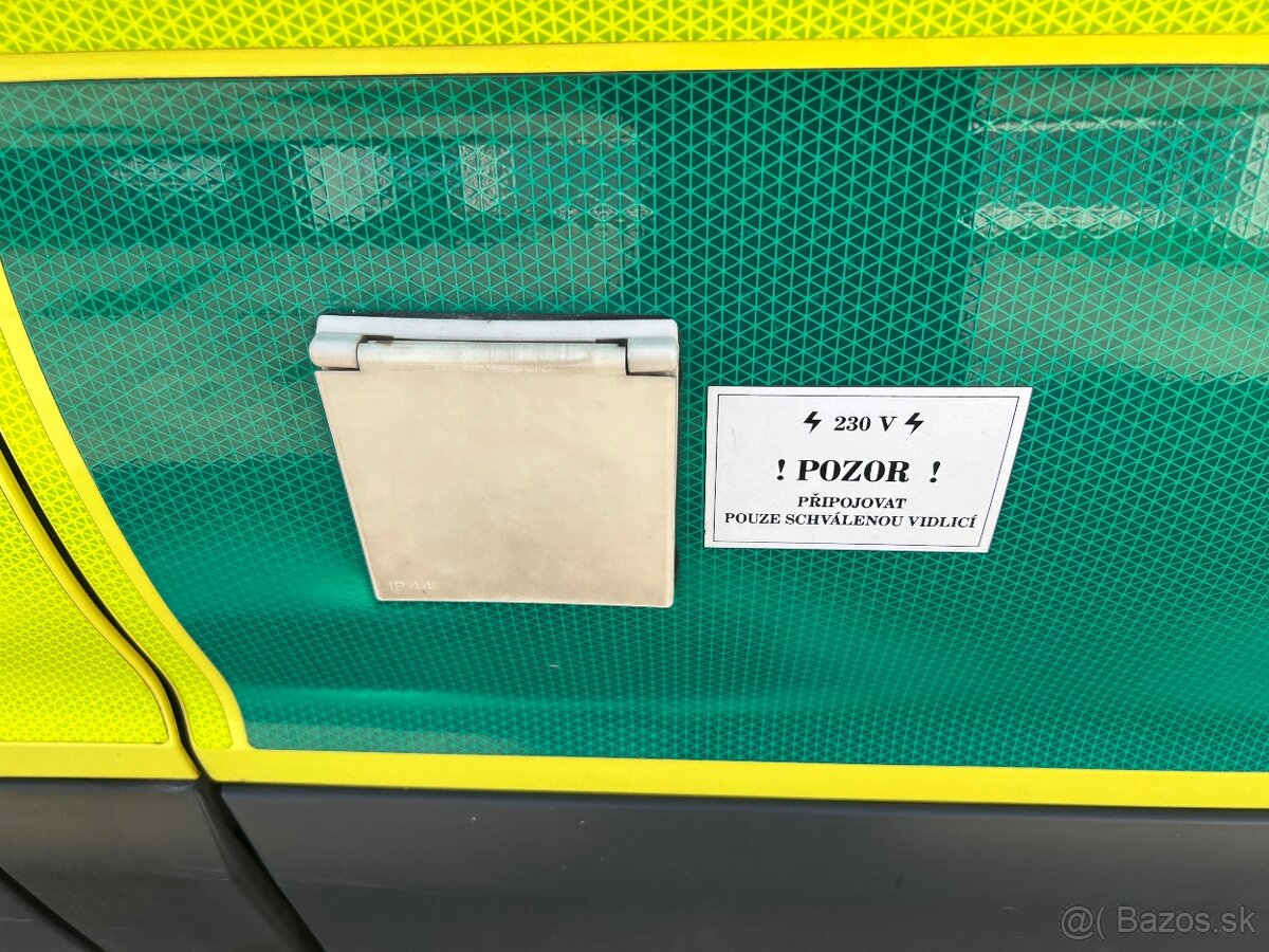 Predám Ford Transit 350L, Sicar sanitku - 19