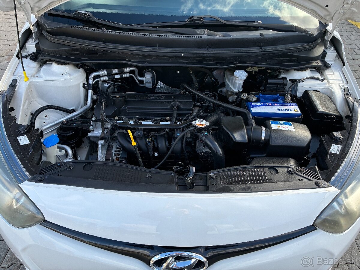 Hyundai i20 1.2i 63kW KLIMA ČR PLATNÁ STK - 19