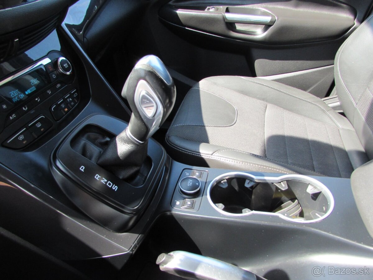 Ford Kuga 2.0 TDCI - ST LINE - 4x4, AUTOMAT - 19