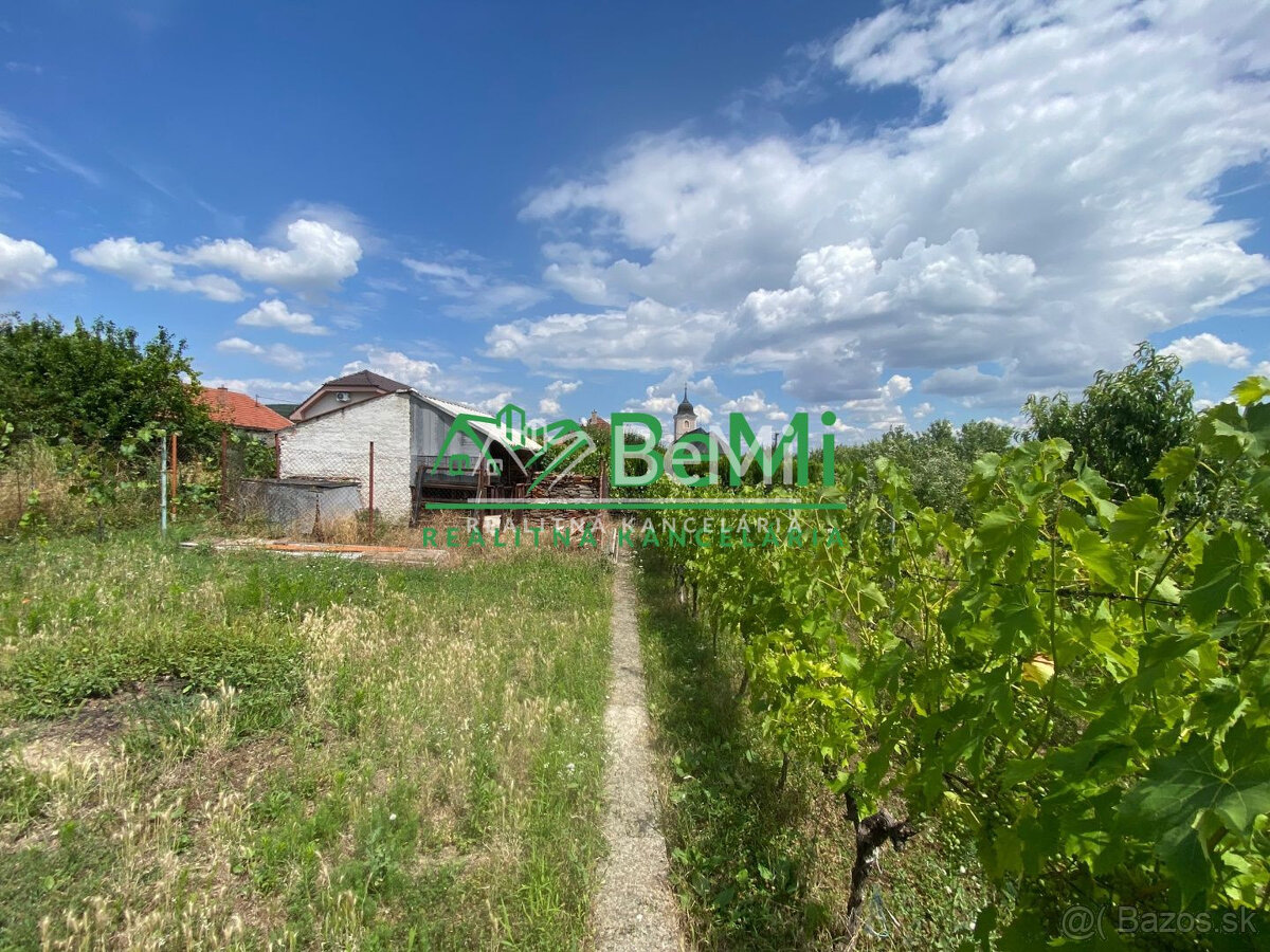 „ pod ZOBOROM“ Nitrianske Hrnčiarovce rodinný dom hrubá stav - 19