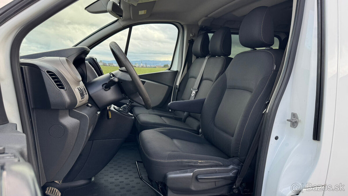 Renault Trafic SpaceClass 1.6 dCi 125 L2H1 - 19