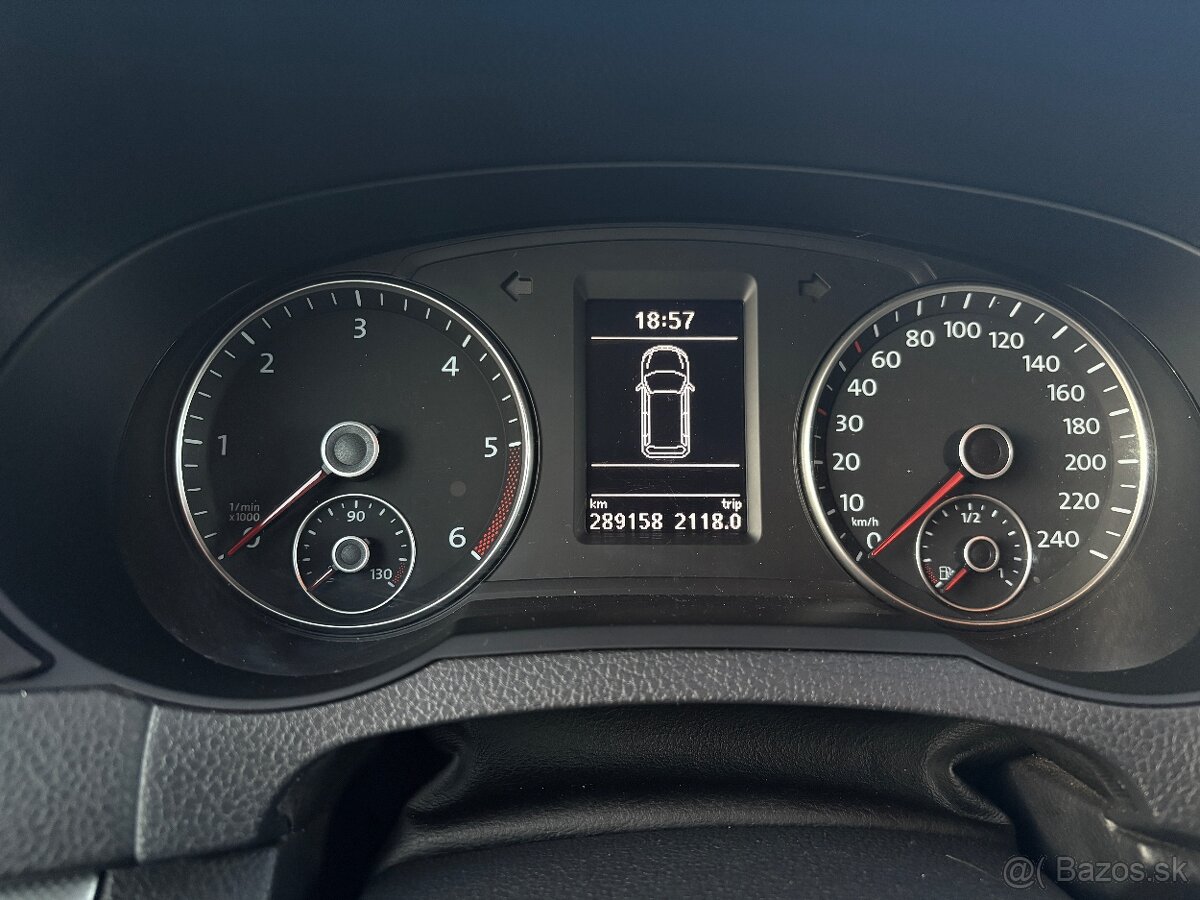 VW Sharan 7 miestny,2.0 TDi nová STK/EK-Webasto - 19