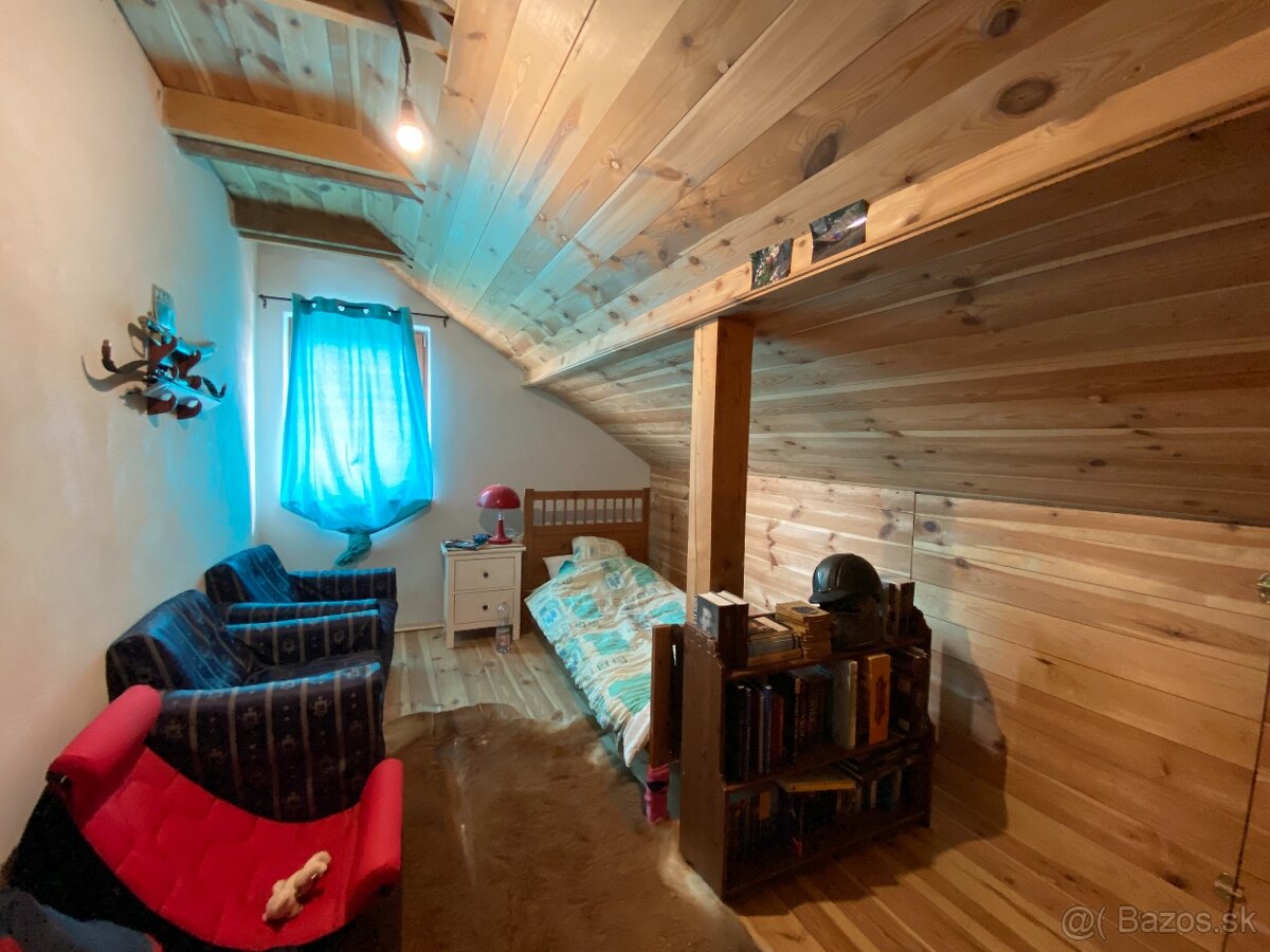 Priestranný rodinný dom s wellness - Večelkov okr. R.Sobota - 19