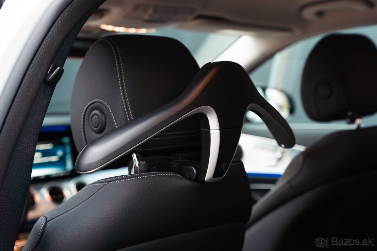 Mercedes-Benz E 220d 4Matic AMG Line - 19