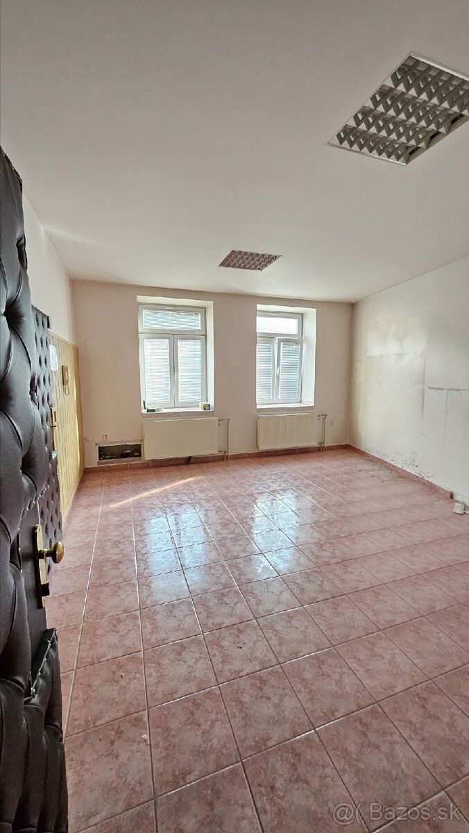 Dom Ambulancia byt v priamom centre mesta - 19