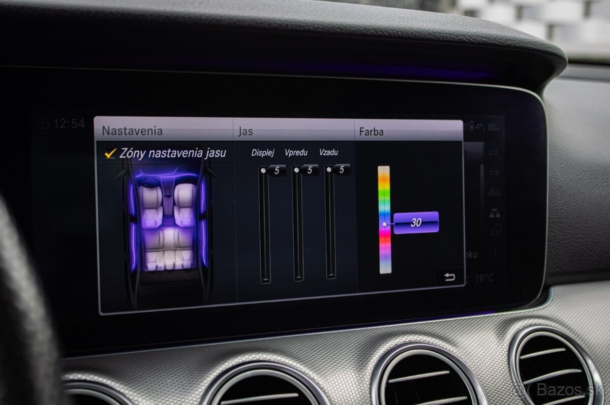 Mercedes-Benz E 220 d Sedan, 143kW, A9 - 19