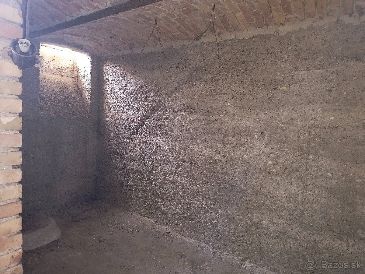 Rodinný dom v obci Čata - 19