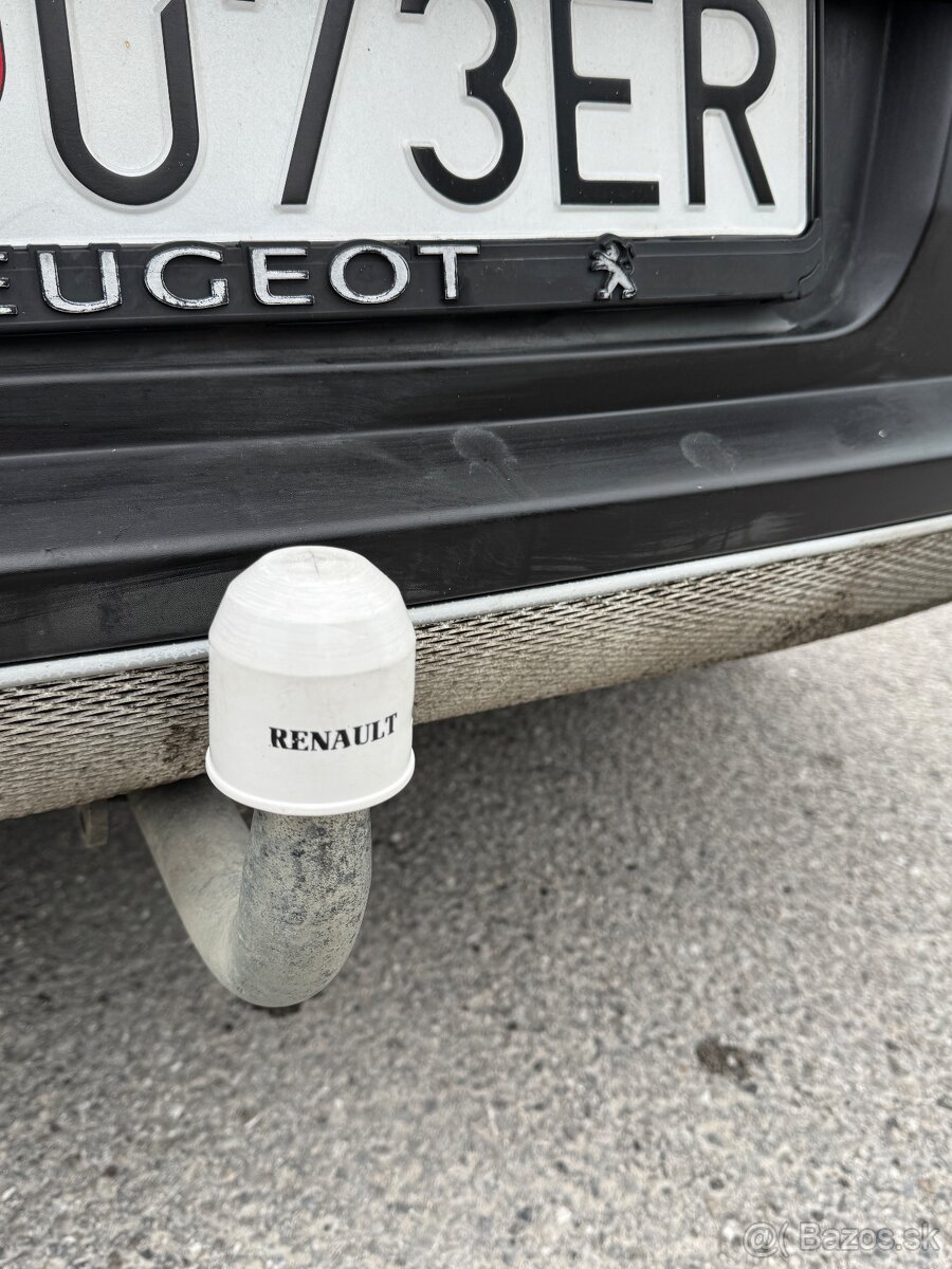 PEUGEOT 3008 1.6 THP - 19