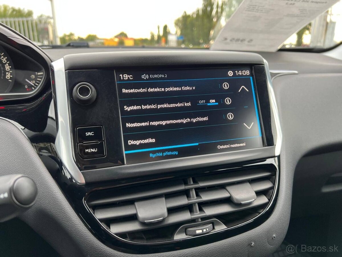 Peugeot 208 1.2 PureTech Active E6.2 - 19