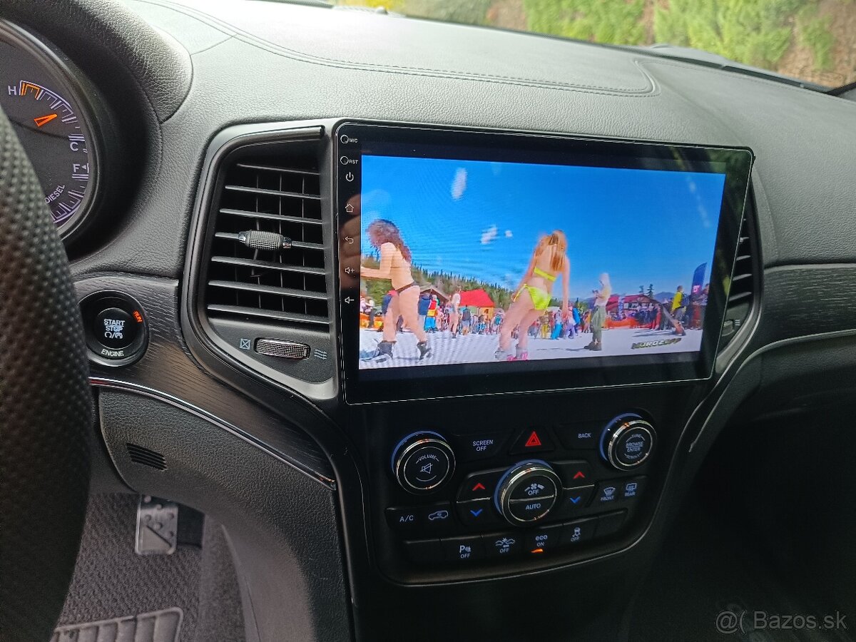 Jeep Grand Cherokee - 19