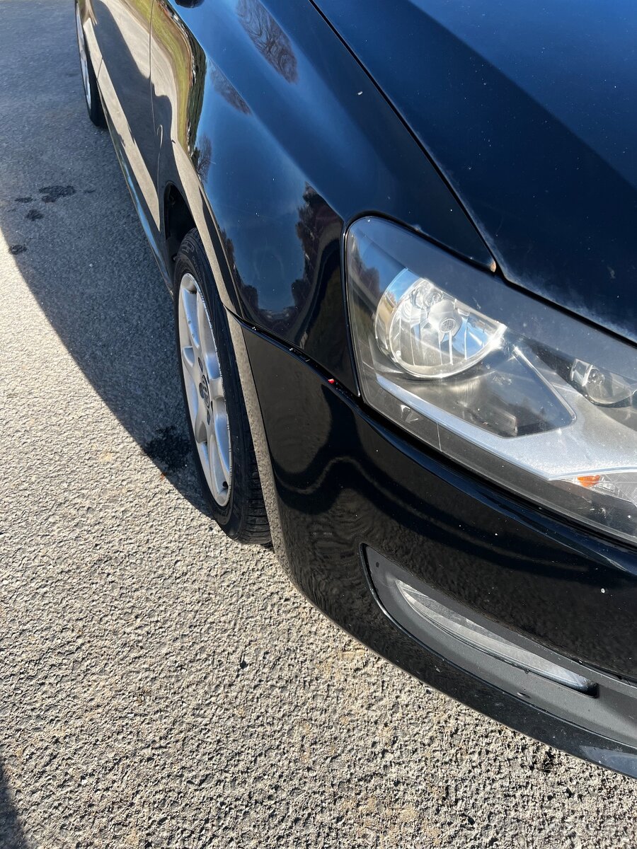 Predám Volkswagen Polo 1.4 - 19