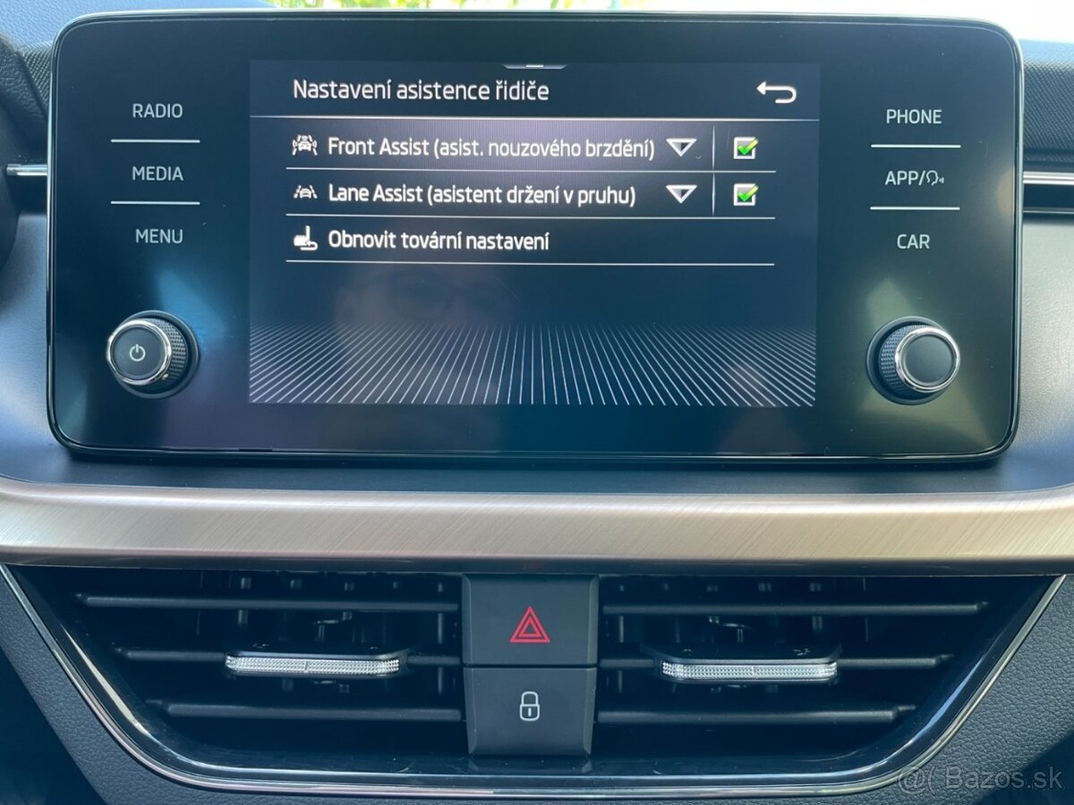 Škoda Scala 1.5TSi Style+ ČR+1.majitel - 19