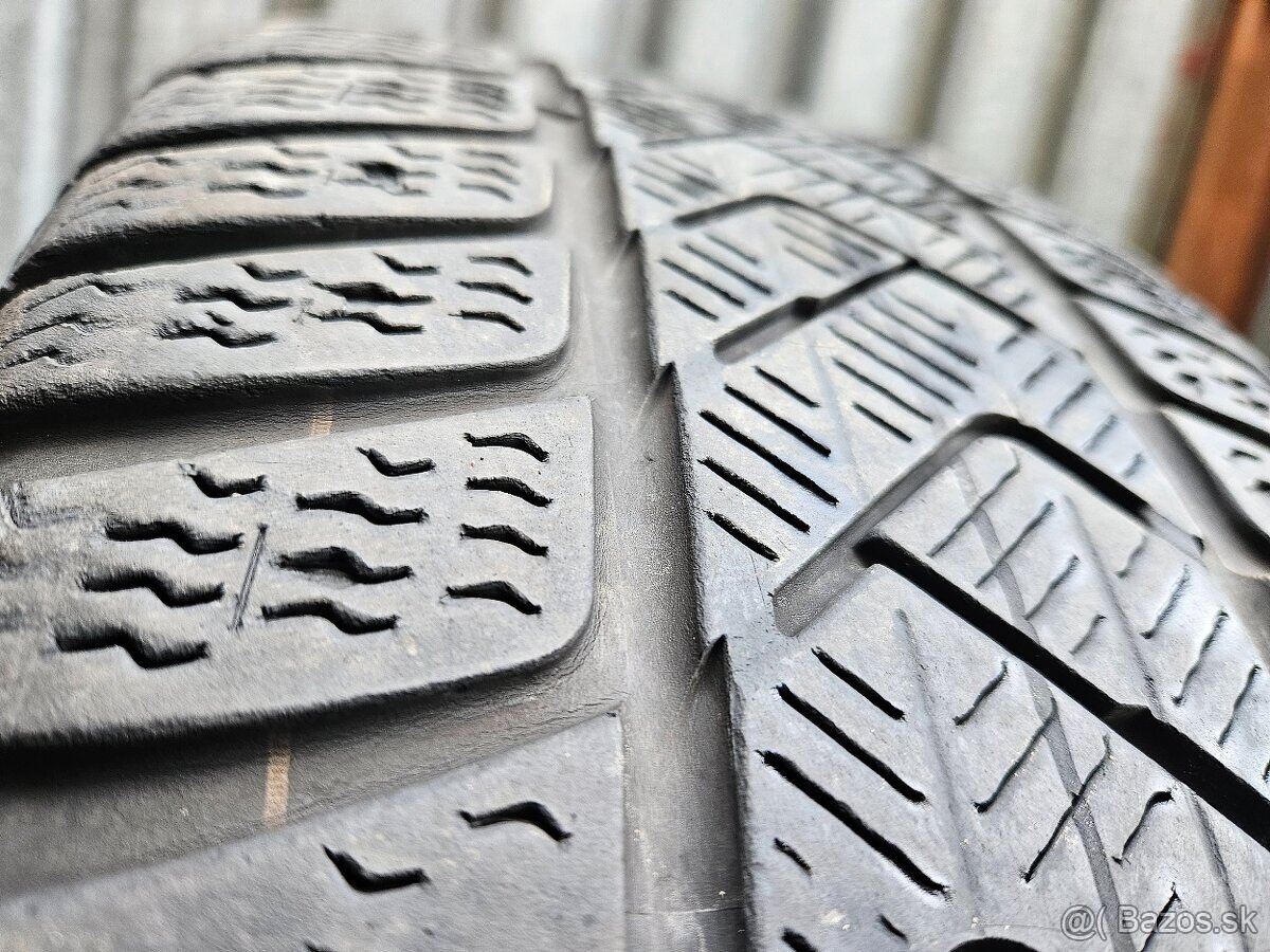 Orig.zimná sada VW - 5x112 r18 + Pirelli 225/40 r18 92V - 19