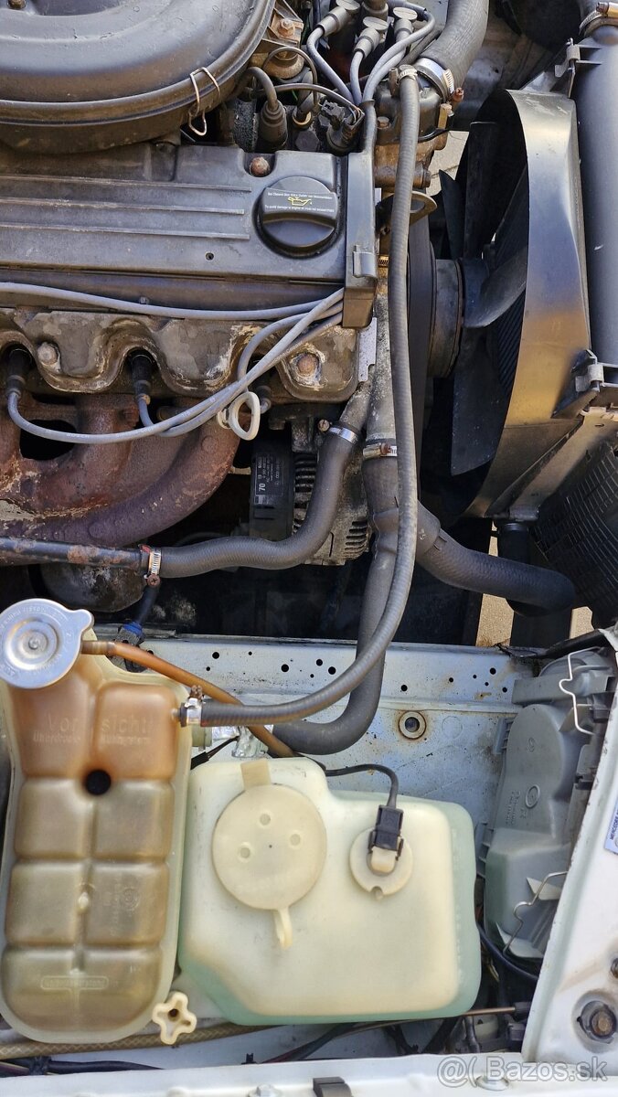 Mercedes benz w201 190E - 19