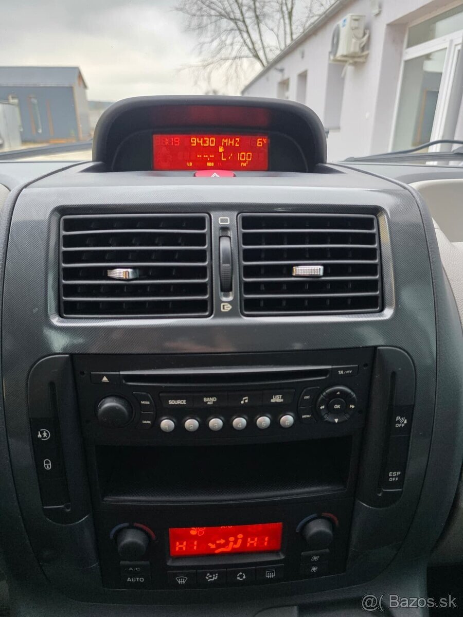 Fiat Scudo 2.0 JTD LONG Panoráma 9 MIEST Nová STK/EK - 19