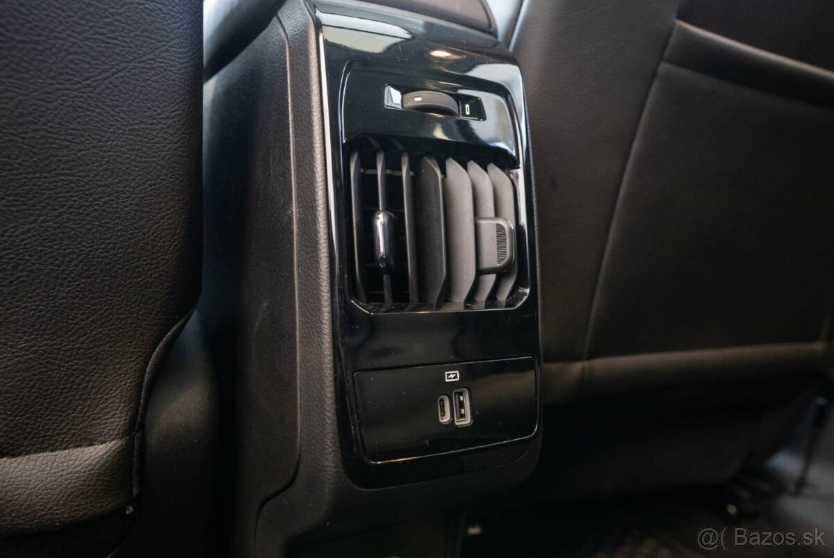 Jeep Compass 1.5 e-Hybrid Summit A/T - 19