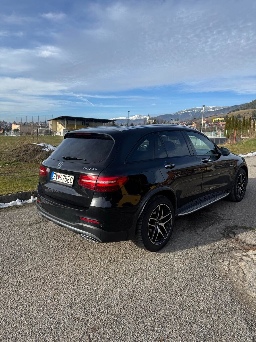 Mercedes Benz GLC 43 AMG V6 Biturbo - 19