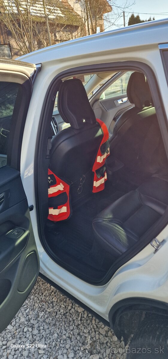 VOLVO XC60 A8 Inscription 4x4 - 19