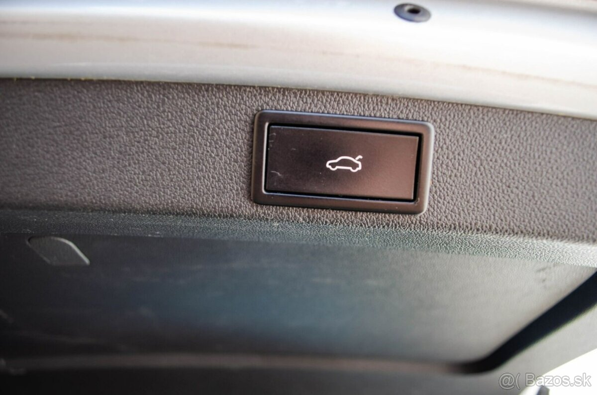 Škoda Octavia 3 Combi 2.0 TDI DPF RS DSG - 19