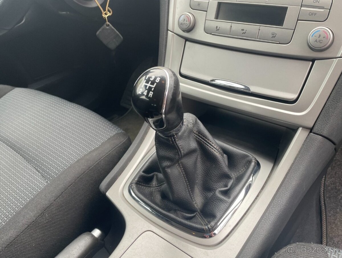 Ford Mondeo Combi 1.8 TDCI - 19