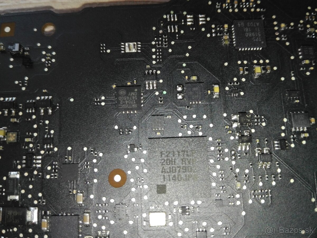 Apple MacBook Air.Mid 2011.A1369. EMC 2469. - 19