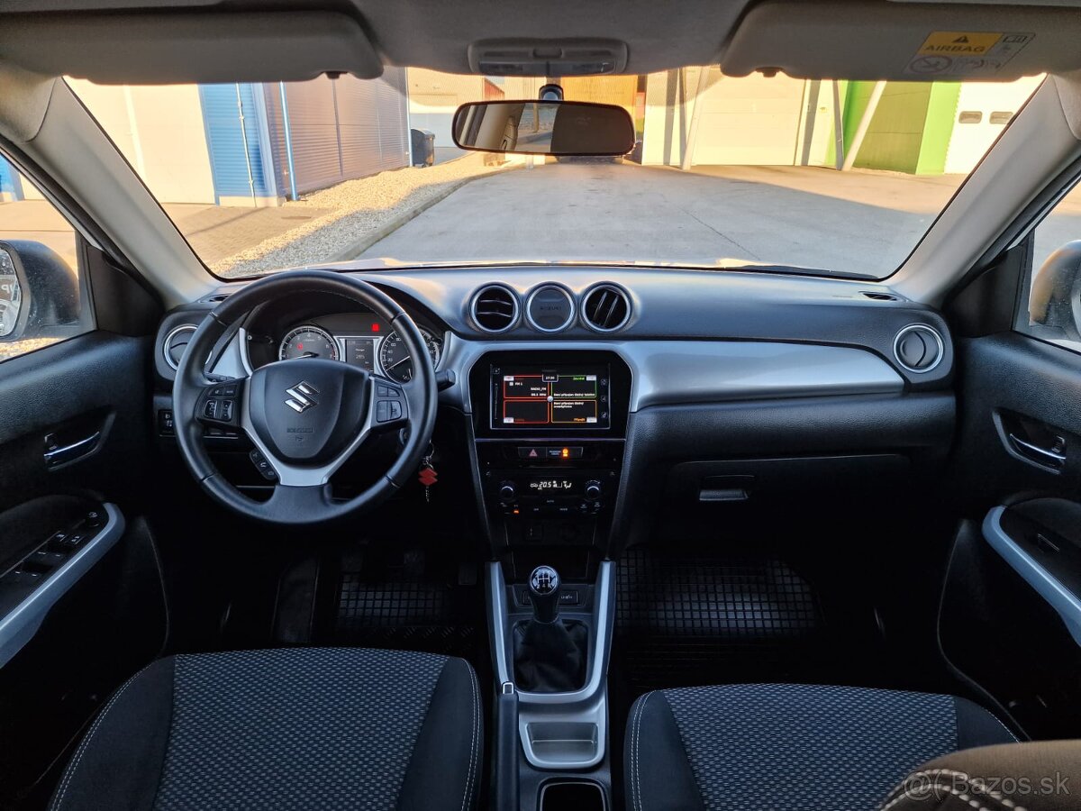 Suzuki Vitara 1.6 VVT Premium 2WD - 19
