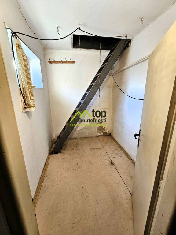 REZERVOVANÉ 3izbový RD v obci KUZMICE - 19