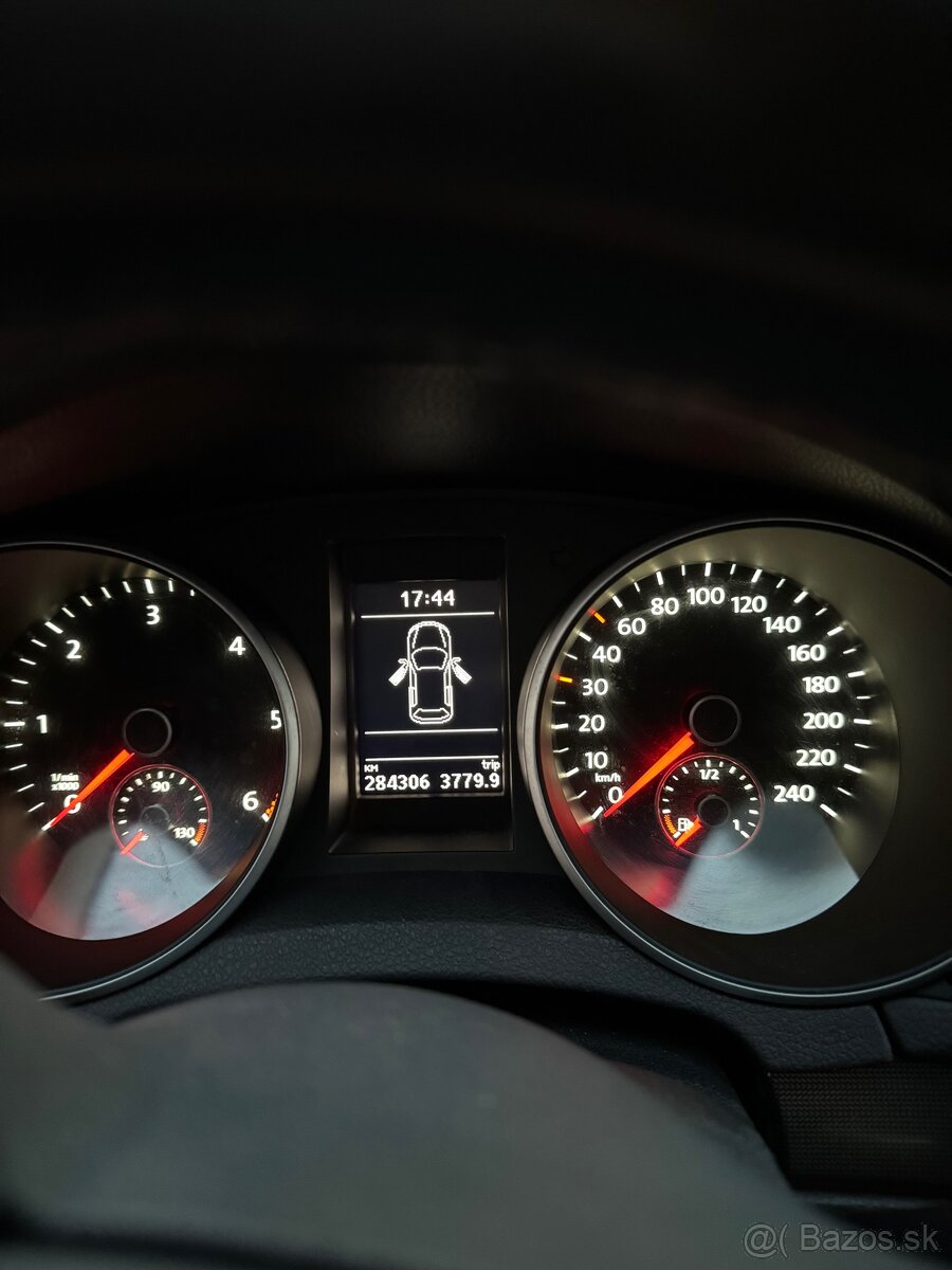 Volkswagen Golf 6 1.6 TDI 77 KW 2011 - 19