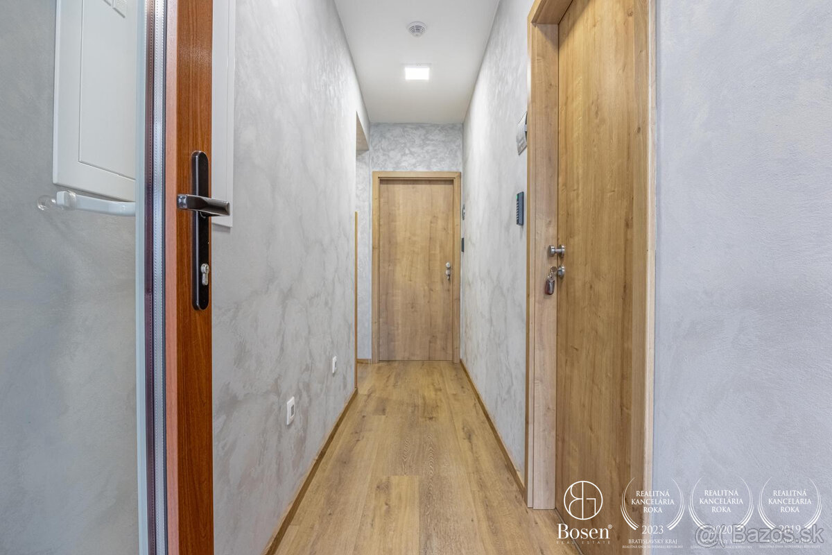 BOSEN | Nadštandardný rodinný dom s viacerými možnosťami vyu - 19