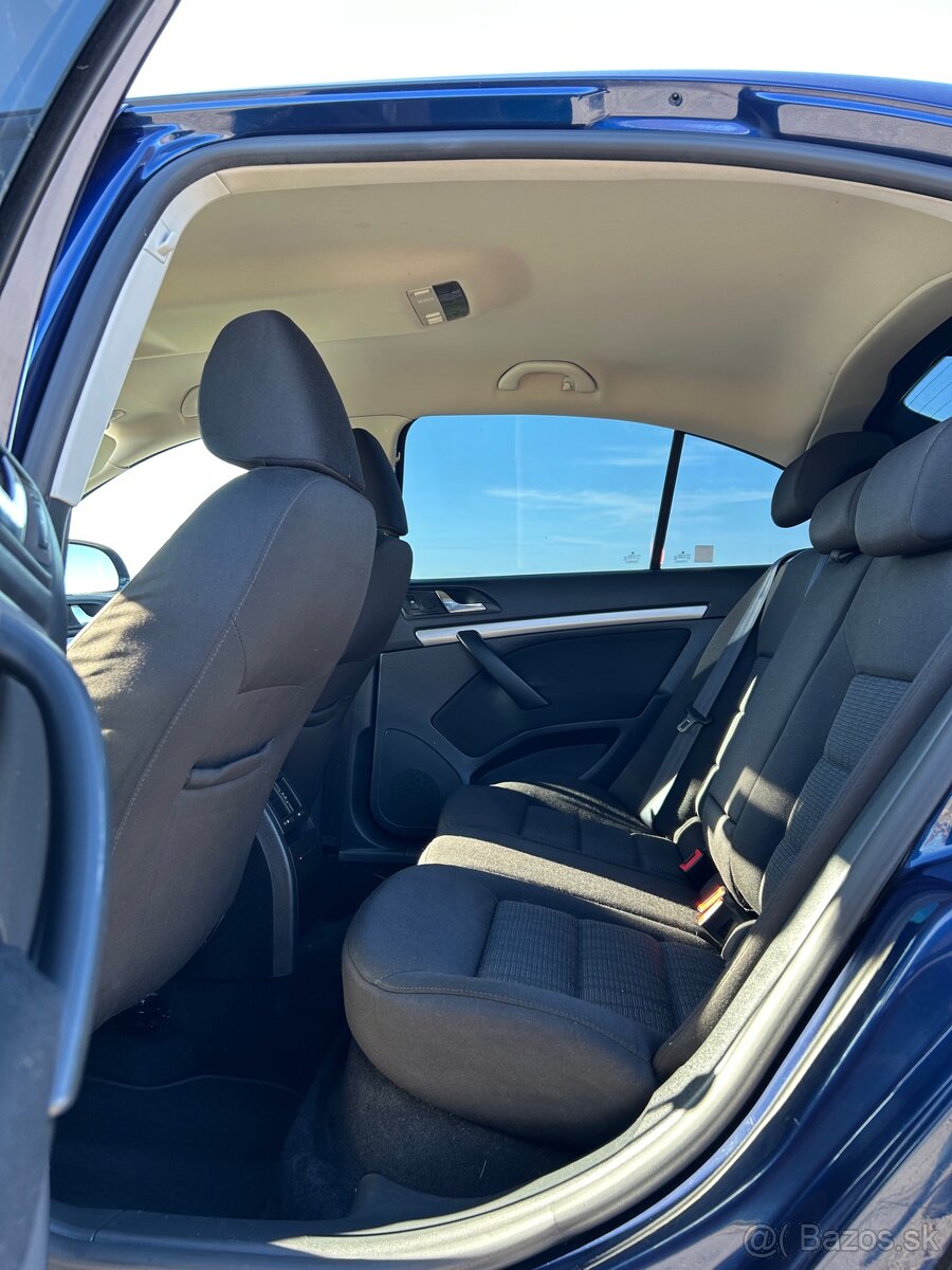 Škoda Octavia 2 2.0 TDi DSG 103kw - 19
