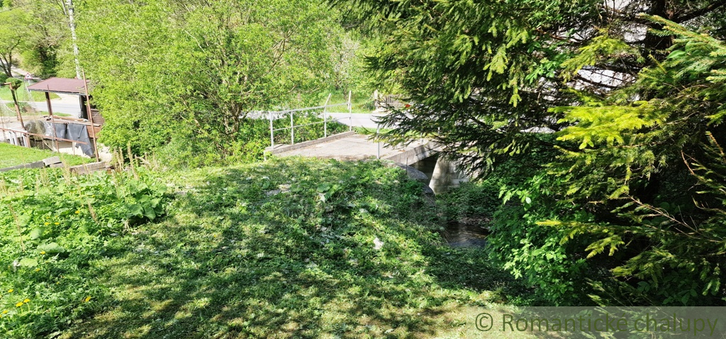 Ovocný sad s možnosťou výstavby s jedinečným výhľadom na - 19