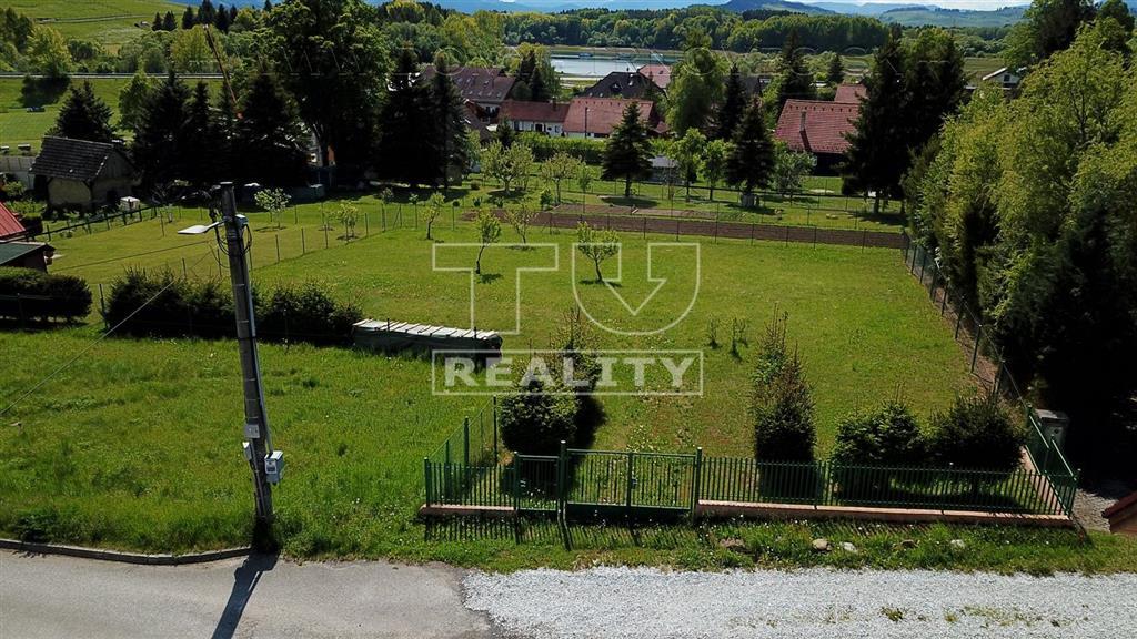 NADŠTANDARDNÉ RODINNÉ DOMY V LIPT. TRNOVCI S VÝHĽADOM NA... - 19