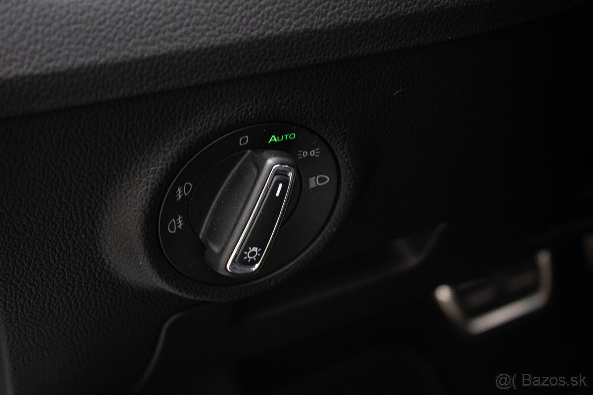 Škoda Superb Combi 2.0 TDI SCR Sportline 4x4 DSG White - 19