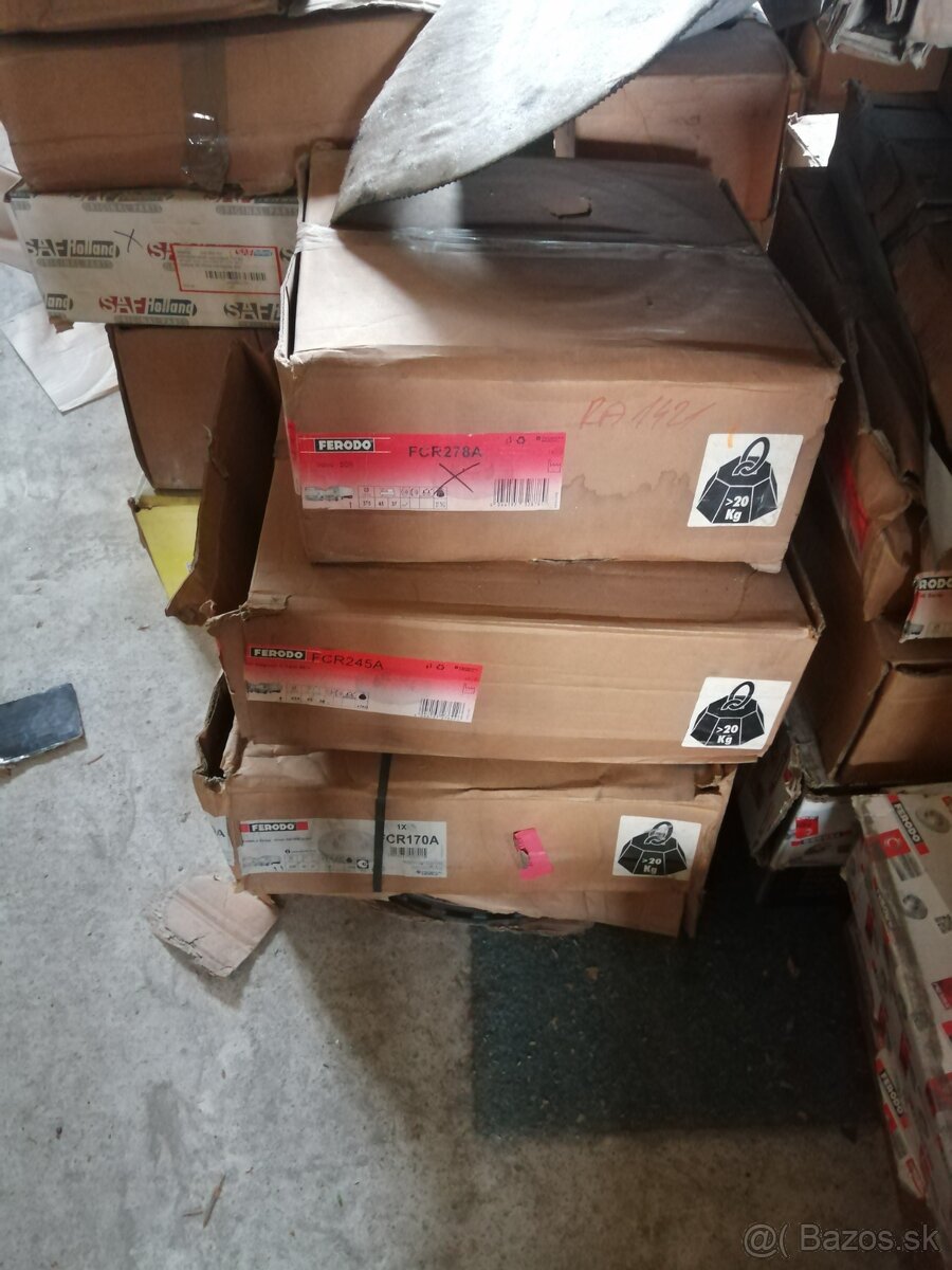 Prodám SKLAD NÁHRADNÍCH DÍLŮ BRZD - 19