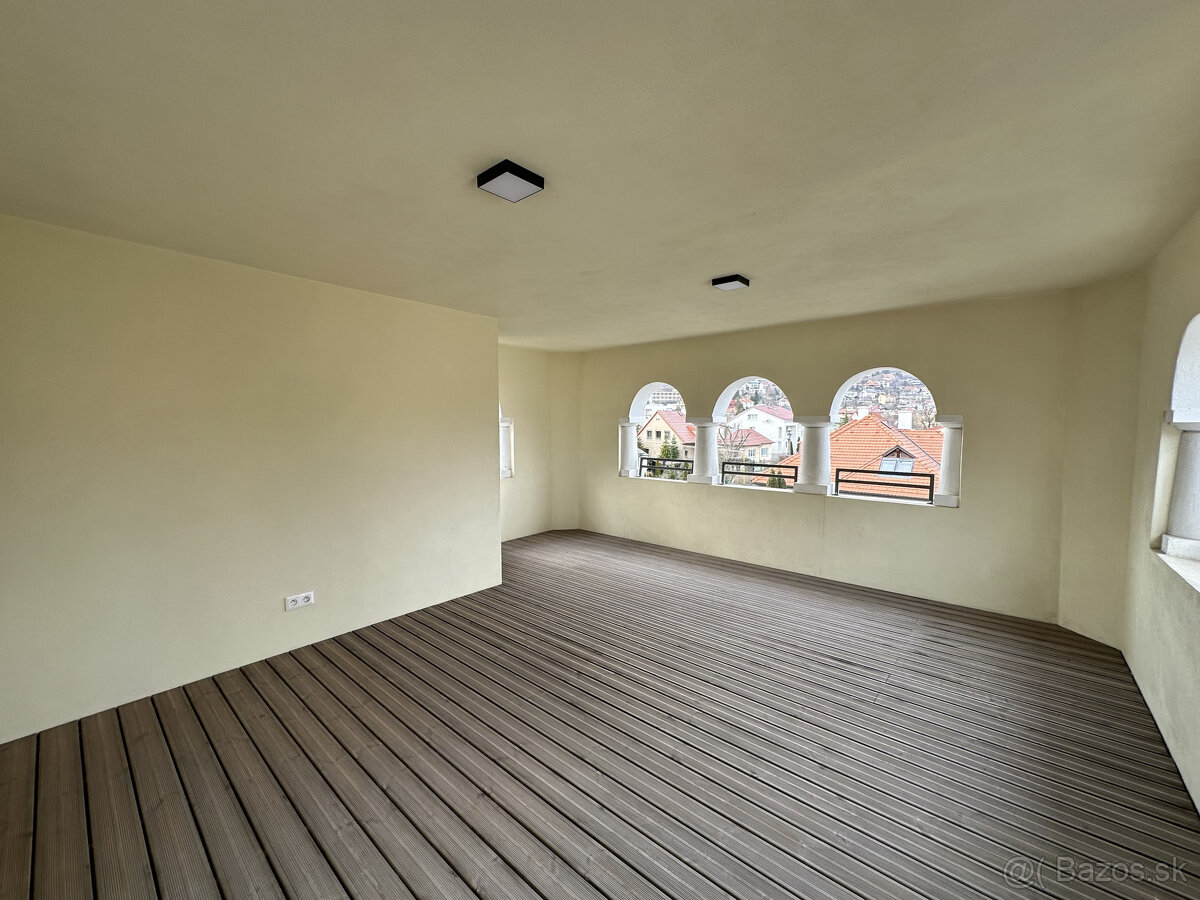 Exkluzívny 4-izbový byt na prenájom - 19