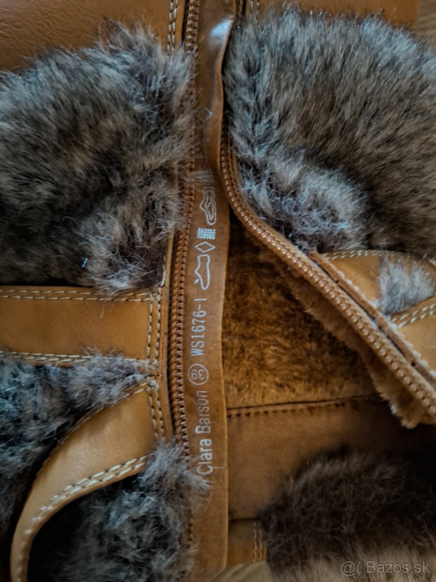 Mix dámskeho oblečenia - 19