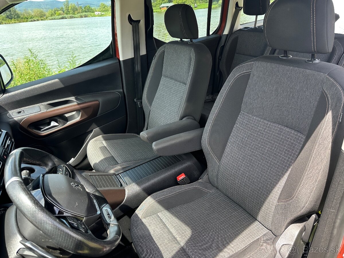 Peugeot Rifter Long 1.5 BlueHDi 130 GT Line A/T - 19