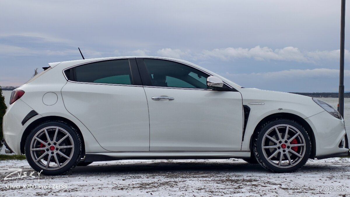 Alfa Romeo Giuletta 2,0 Jtdm2 - 19