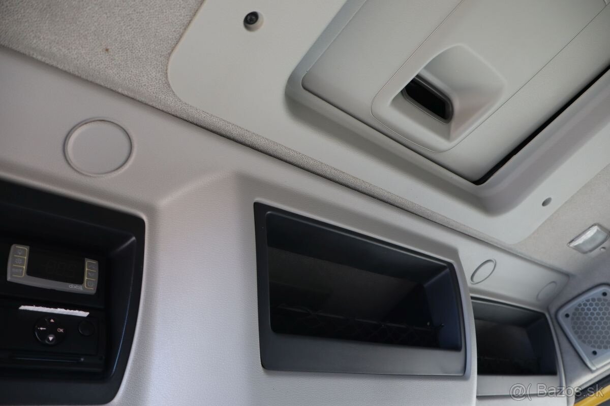 RENAULT D12 EU6–Thermo KingV600MAX, manuál, hydr.čelo 1,5t - 19