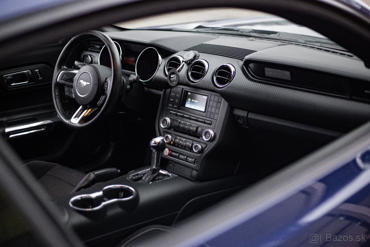 FORD MUSTANG 3.7 - 19