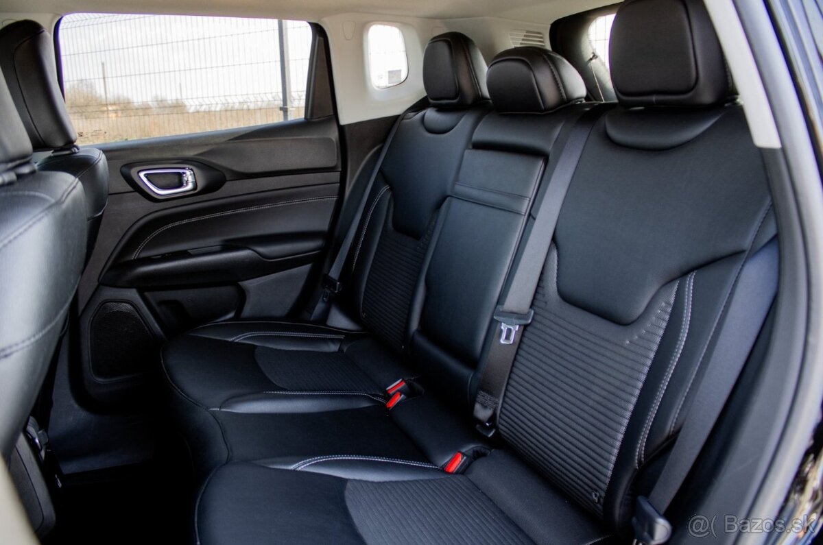 Jeep Compass 4x4 1.3 E-Hybrid - 19