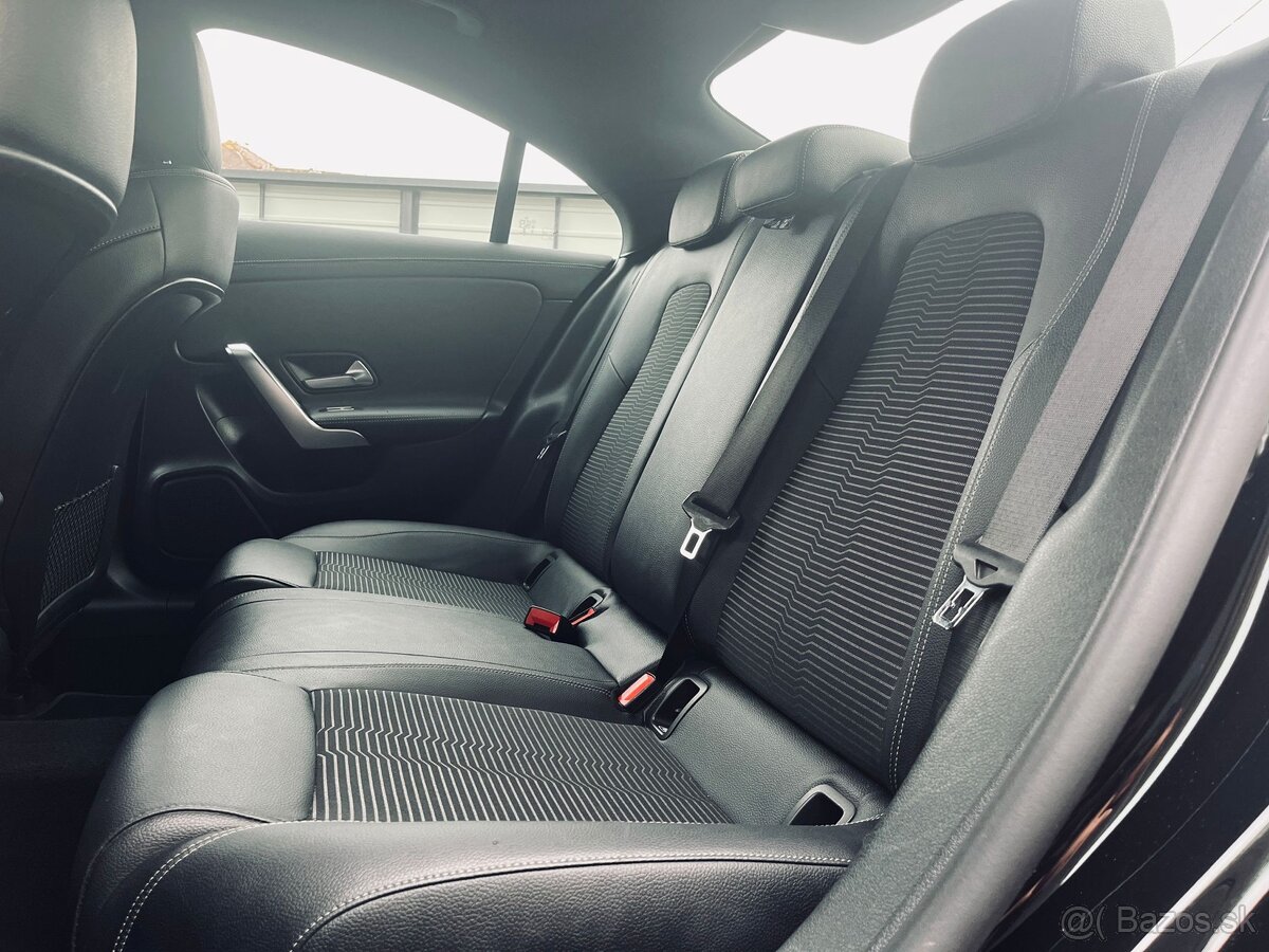 Mercedes-Benz CLA Kupé 200 - 19