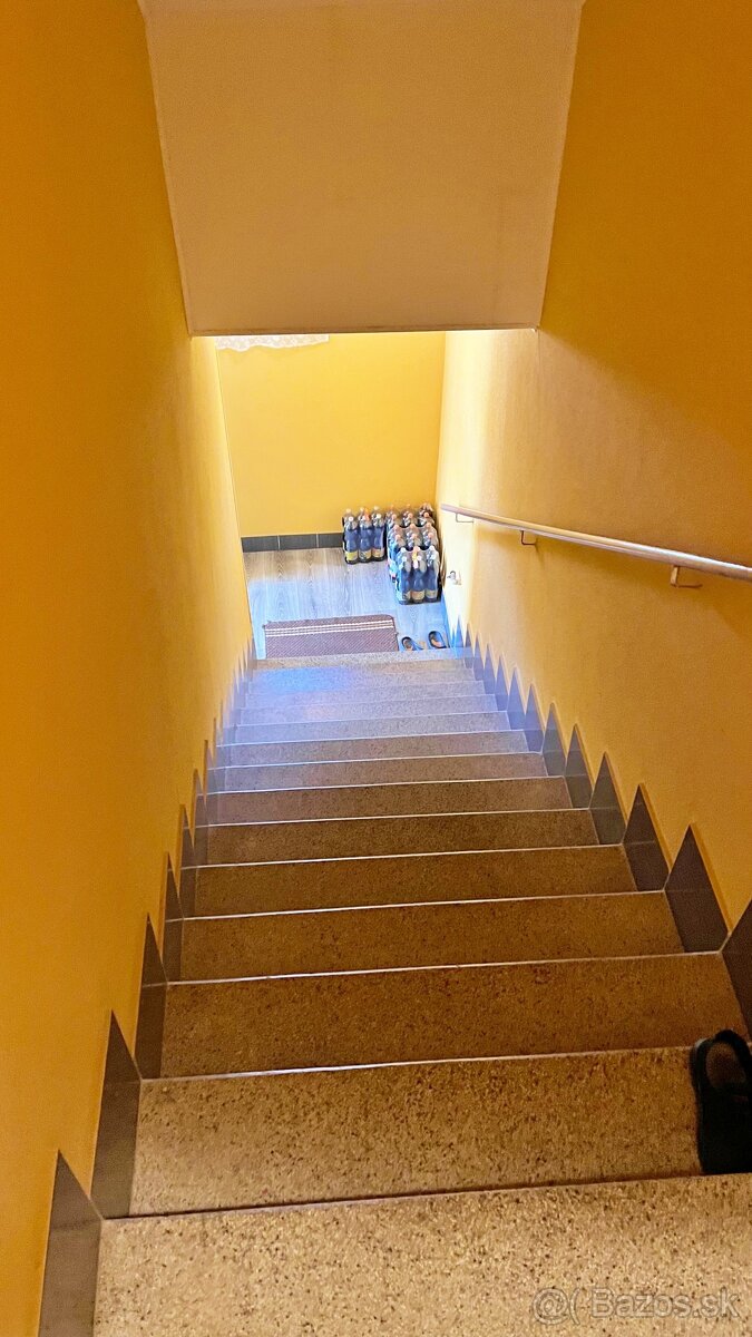 Na predaj 5-izbový byt vo Veľkom Mederi na Komárňanskej cest - 19