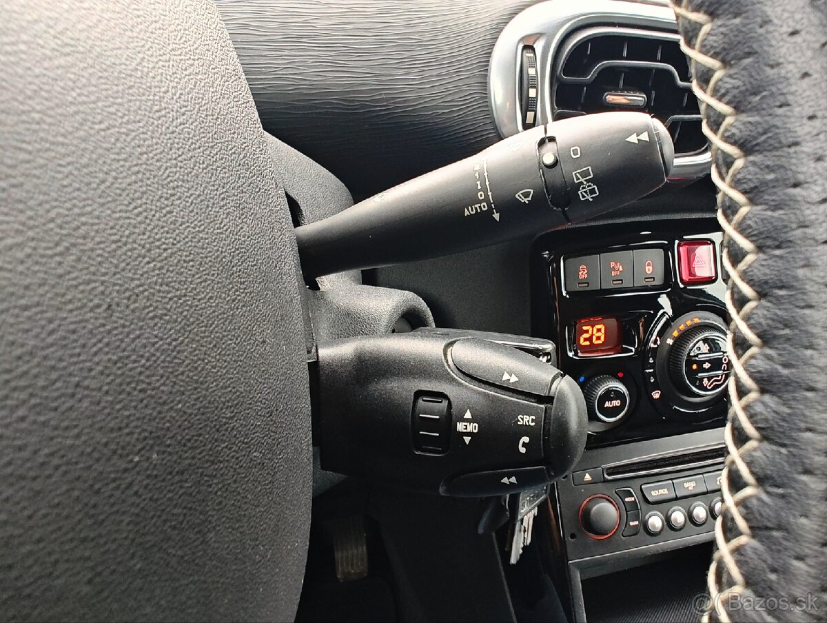 Citroen C3 Picasso 1,4benzín 77 000km r.v.2016 - 19