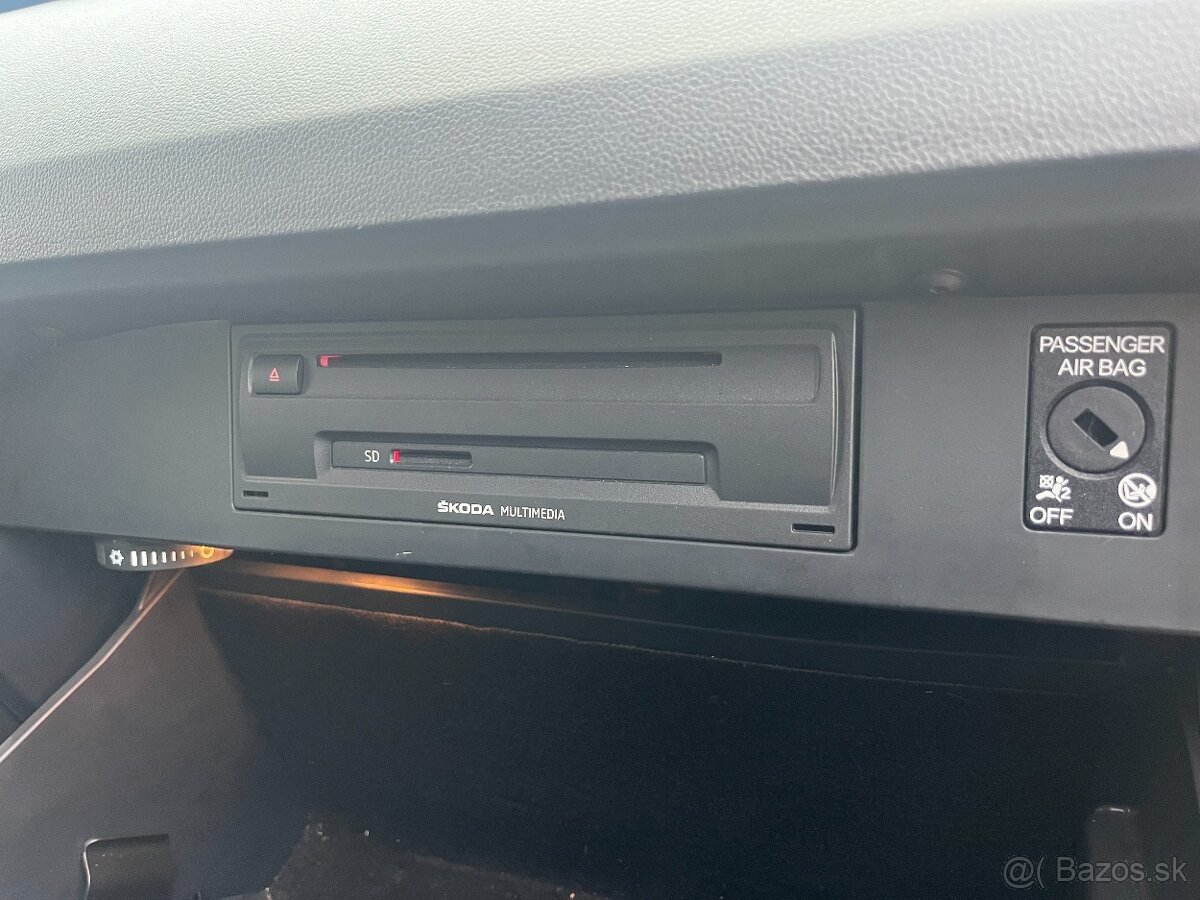 Škoda Octavia 1,6TDi 4x4 - 19