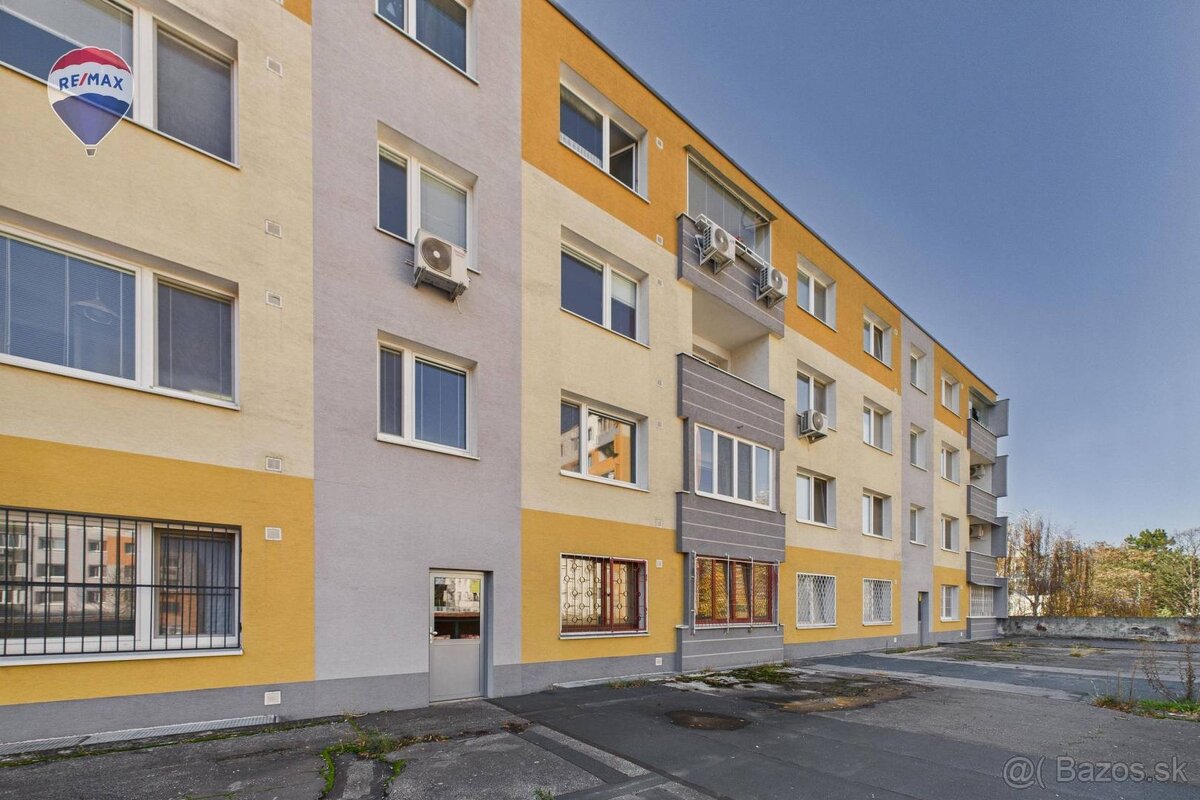 TOP PREDAJ - 3-izb. byt - SKVELÁ DISPOZÍCIA - NA REKONŠTRUKC - 19