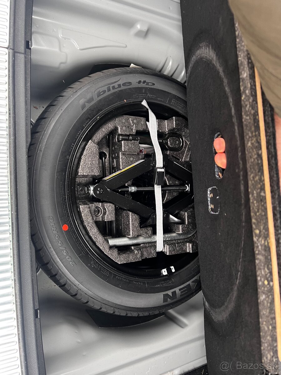 04/2024 62t.km Sportline 2.0 TDI - 19