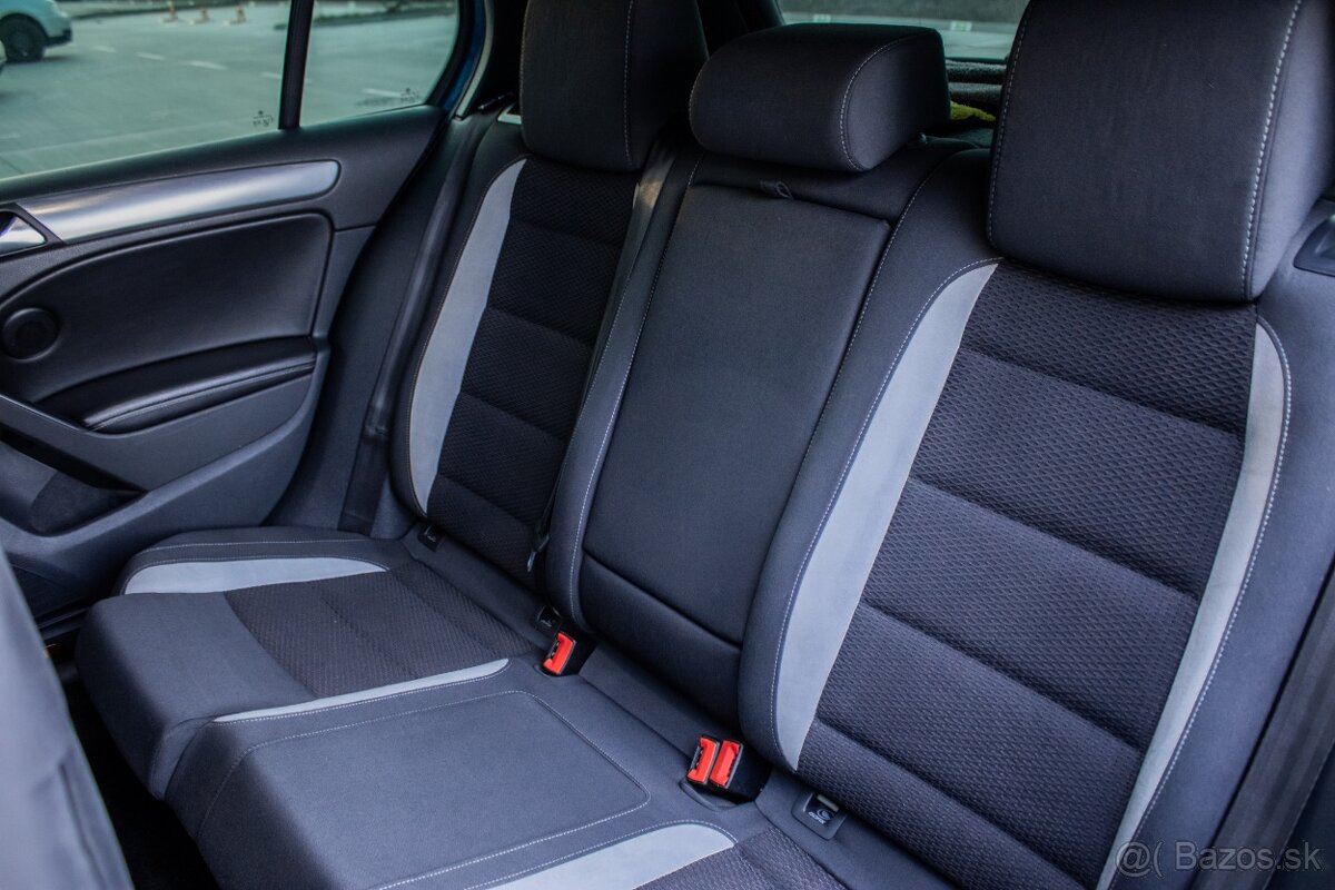 Volkswagen Golf 2.0 TFSI 270k R 4-Motion - 19