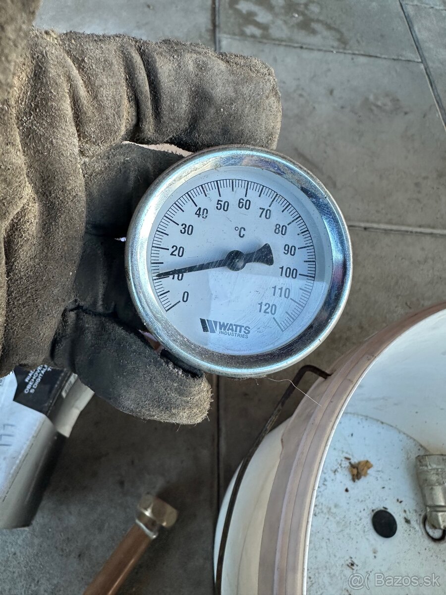 Rozny materiál pre kotolen a komín - 19