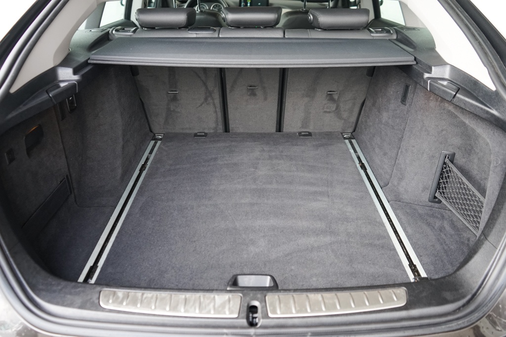 528- Bmw, 318 GT, 2017, nafta, 2.0 Gran Turismo, 100kw - 19